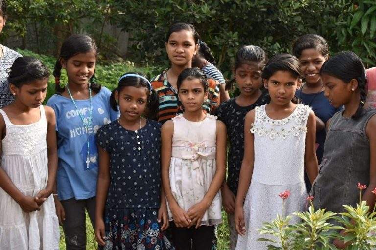 orphanage kids ready for tree plantation2